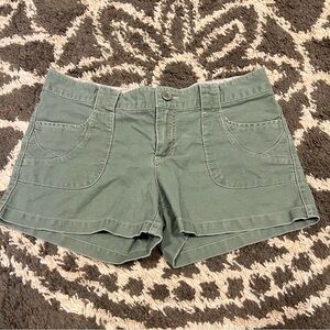 American Eagle Low Rise Green Y2K Denim Shorts Size 6